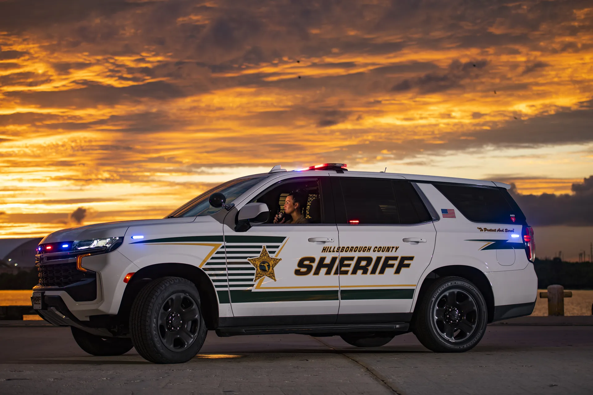 deputy in patrol car on radio